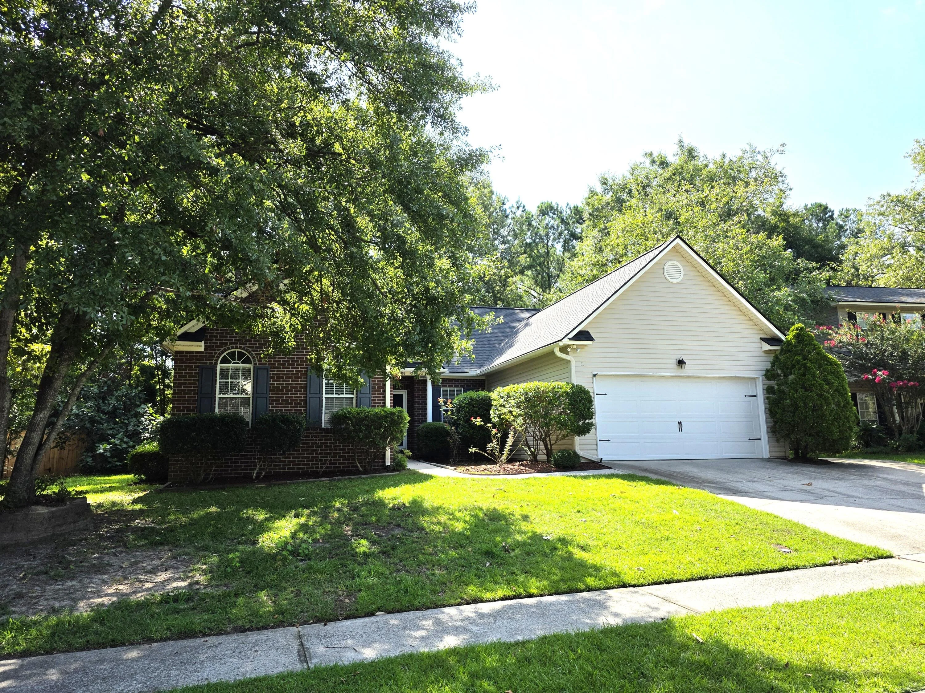 108 N Pembroke Drive