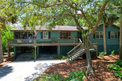 Photo of 27 41st Avenue, Isle of Palms, SC 29451 (MLS # 26016023)
