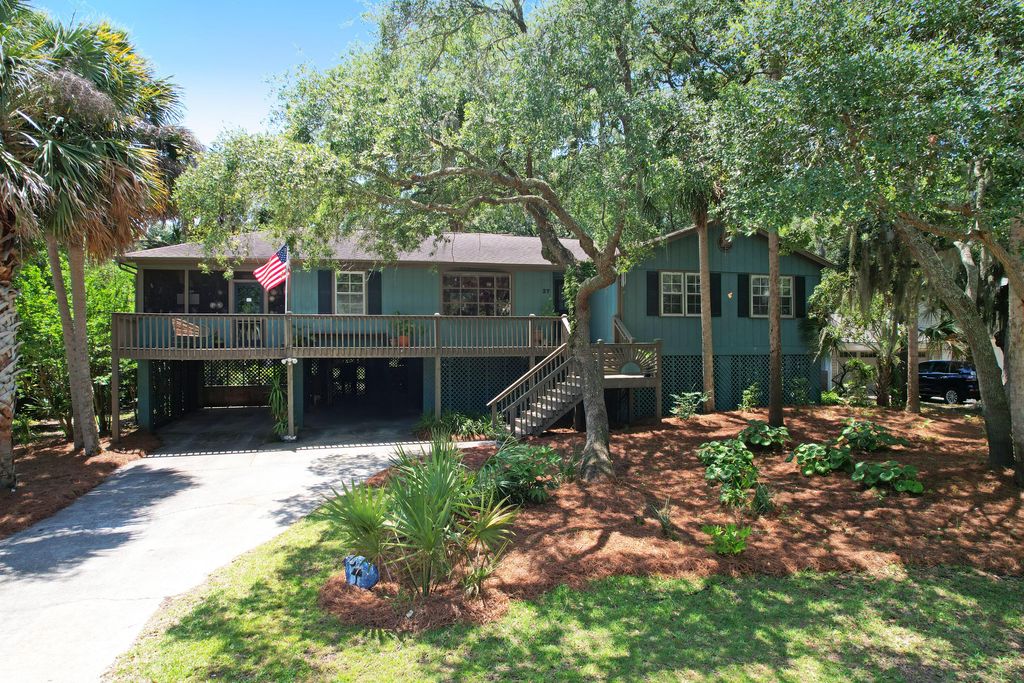 Photo of 27 41st Avenue, Isle of Palms, SC 29451 (MLS # 26016023)
