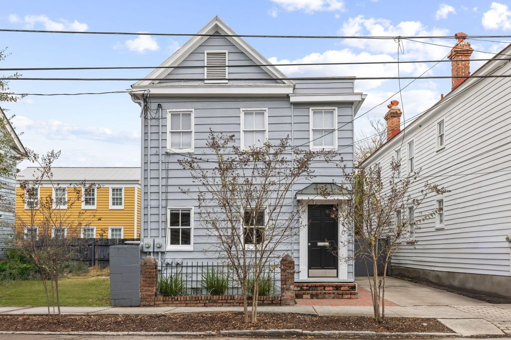 Photo of 270 Coming Street, Charleston, SC 29403 (MLS # 25032135)