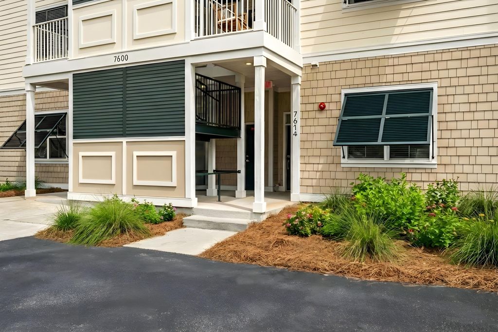 Photo of 7614 Indigo Palms Way, Johns Island, SC 29455 (MLS # 26002918)