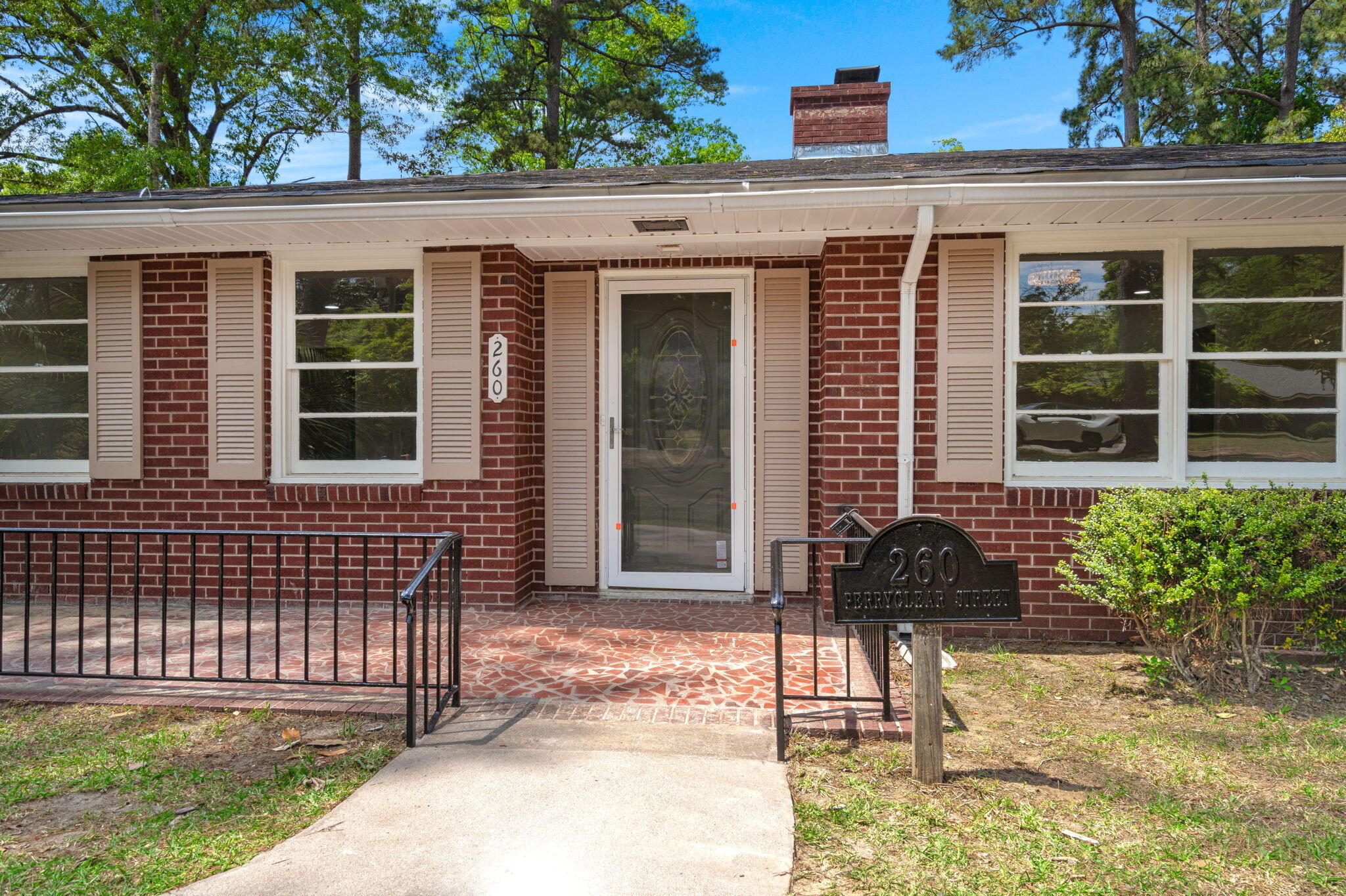 260 Perryclear Street