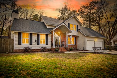 104 Glasgow Circle Summerville SC 29483