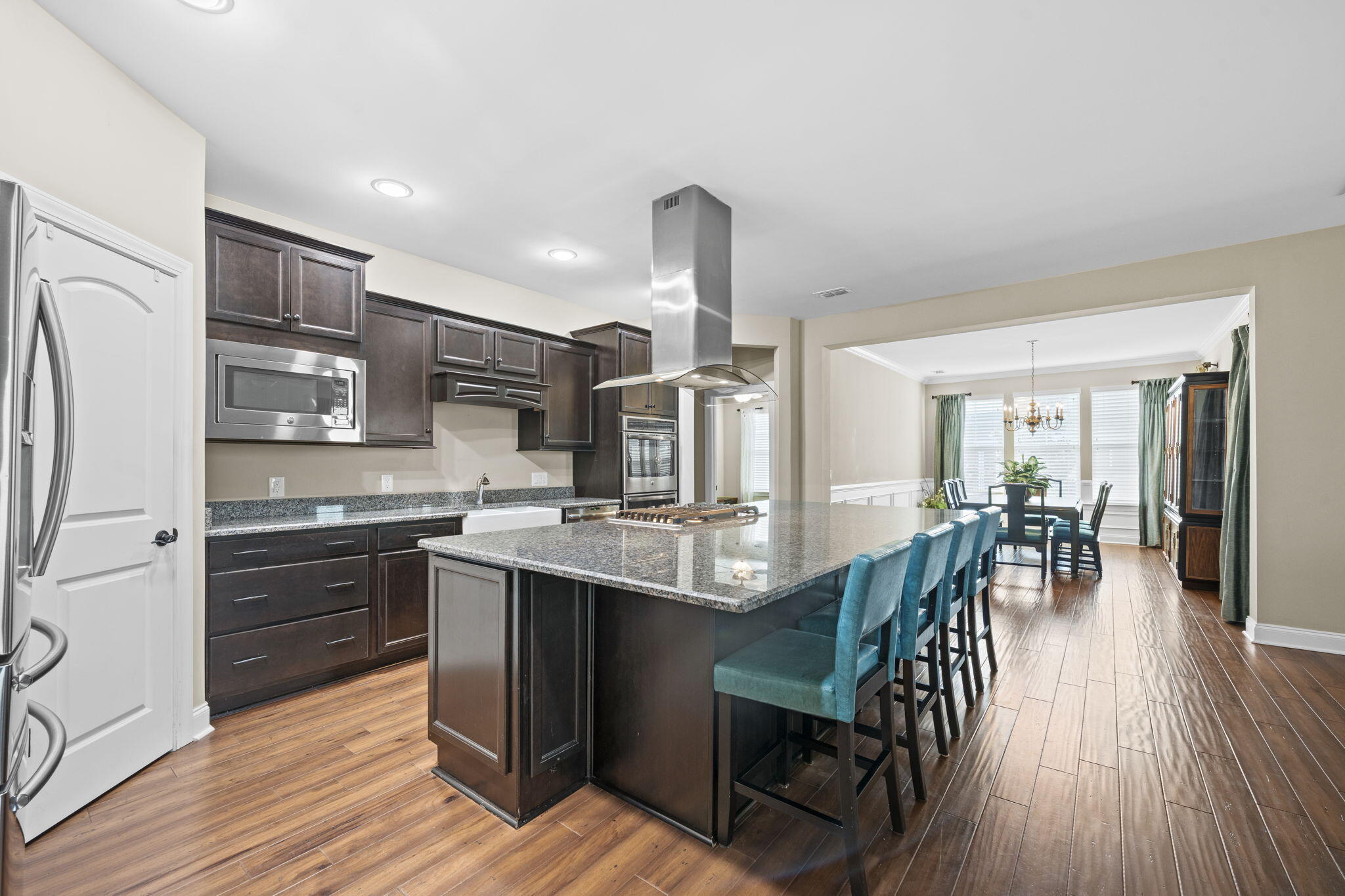 421 Four Seasons Boulevard