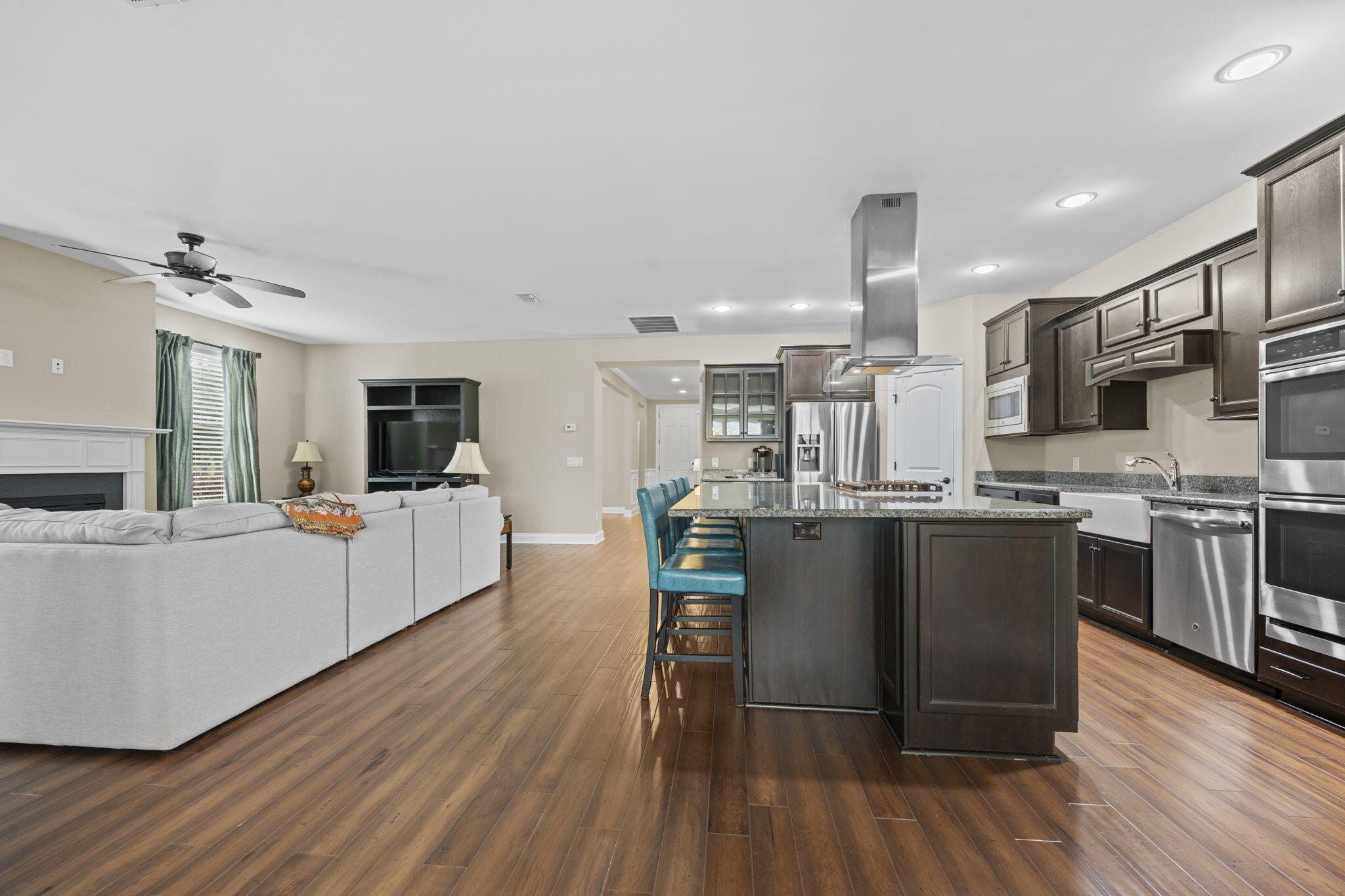 421 Four Seasons Boulevard