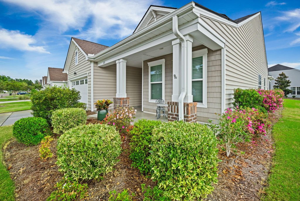 Photo of 421 Four Seasons Boulevard, Summerville, SC 29486 (MLS # 25027592)