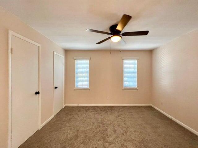 21 Rivers Point Row 1e