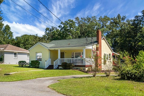 Photo of 1007 Holcombe Road, Hanahan, SC 29410 (MLS # 26026172)