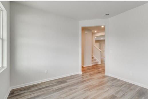 724 Meadowbrook Lane