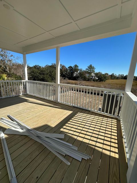 A home in North Charleston