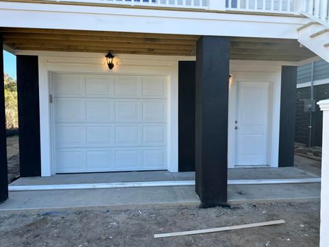 A home in North Charleston