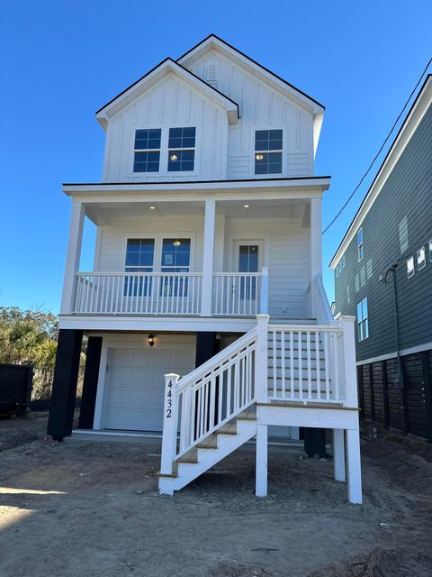 A home in North Charleston