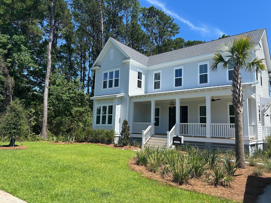 Photo of 230 River Oak Drive, Mount Pleasant, SC 29464 (MLS # 25028612)