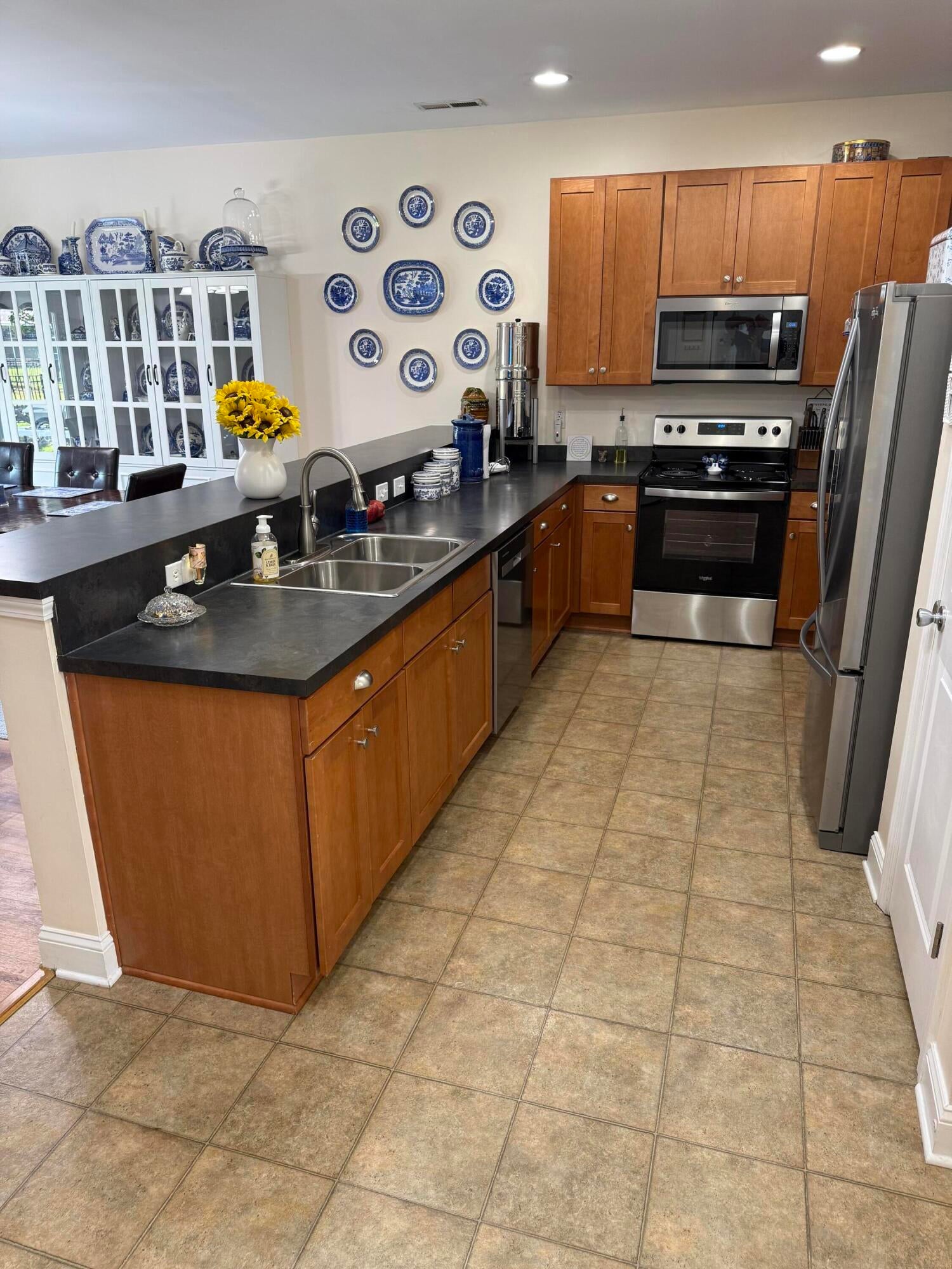 611 Grassy Hill Road