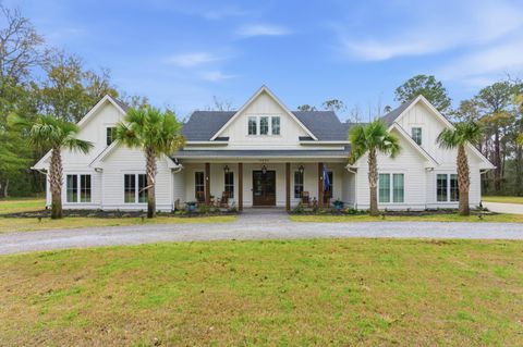 Photo of 4085 Seabiscuit Lane, Awendaw, SC 29429 (MLS # 26008302)