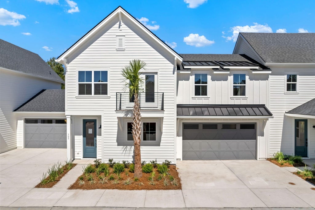Photo of 304 Livewell Court, Johns Island, SC 29455 (MLS # 26028909)