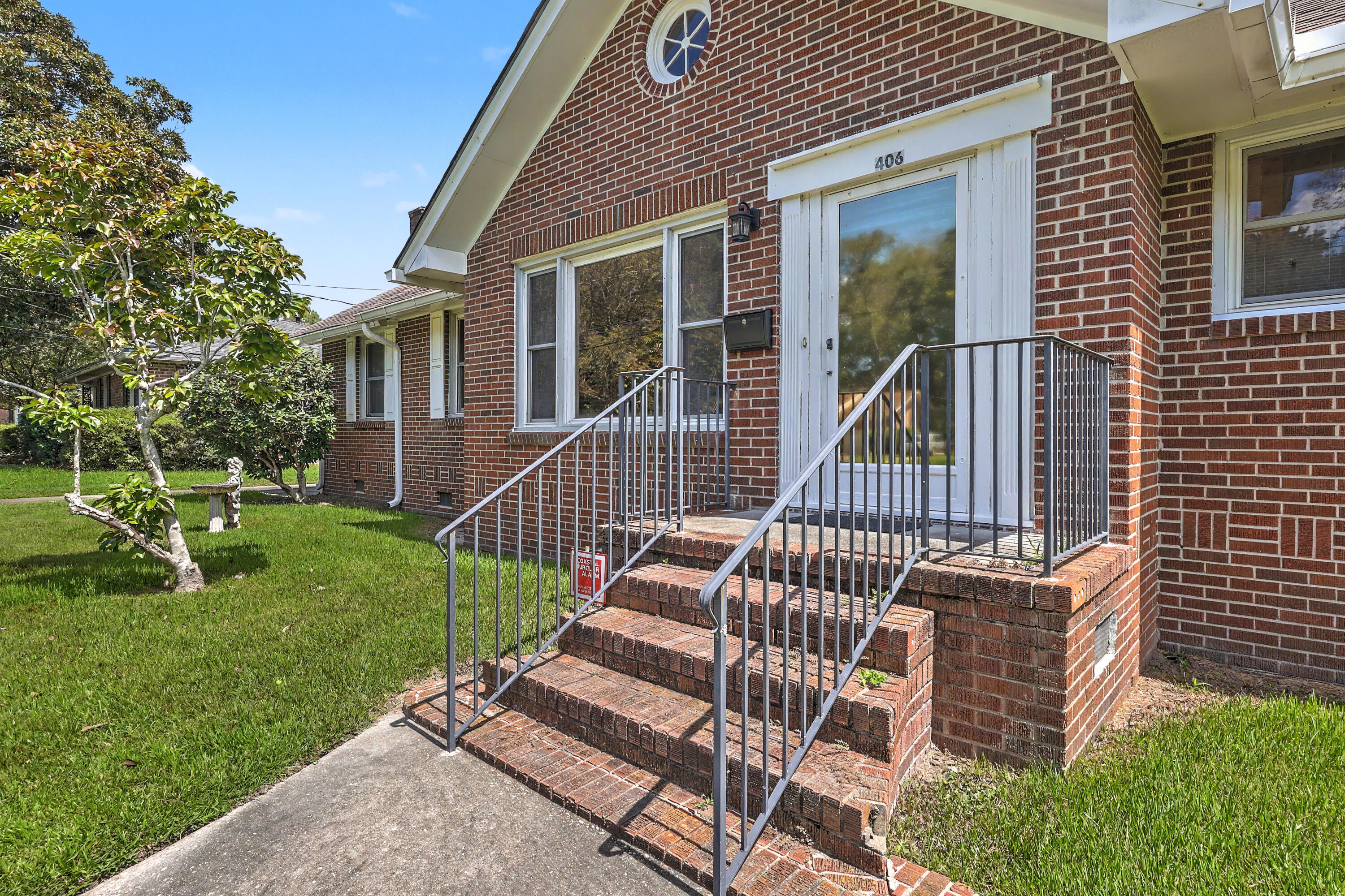 406 Cross Street