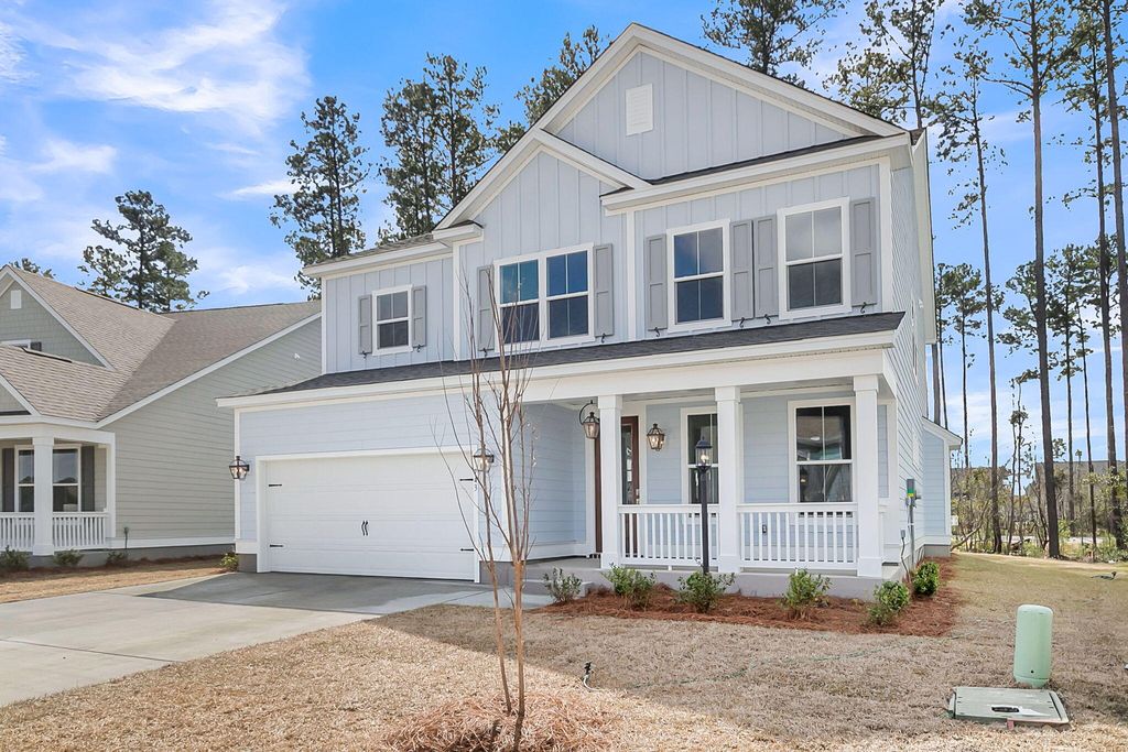 Photo of 743 Maynard Lane, Summerville, SC 29486 (MLS # 26005007)