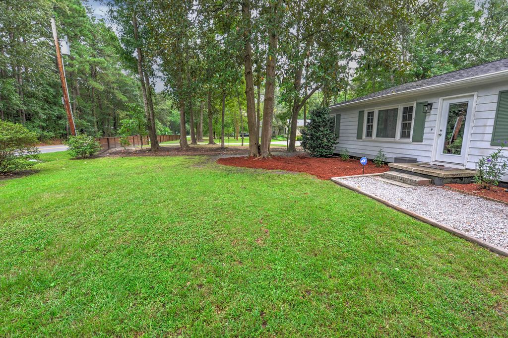 Photo of 3572 Berryhill Road, Johns Island, SC 29455 (MLS # 26009568)