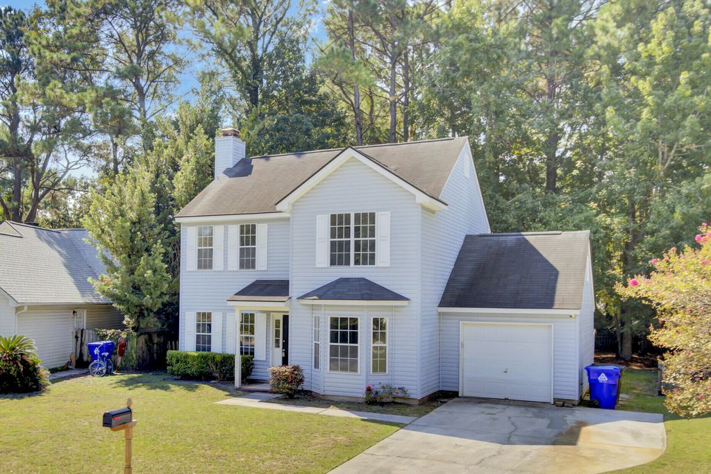 Photo of 1320 Lexington Drive, Mount Pleasant, SC 29466 (MLS # 25026517)