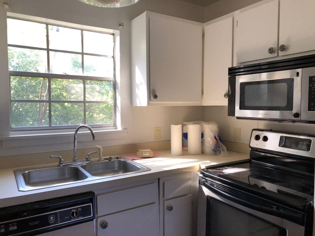 Photo of 811 Colony Drive #E- 72, Charleston, SC 29407 (MLS # 26009704)