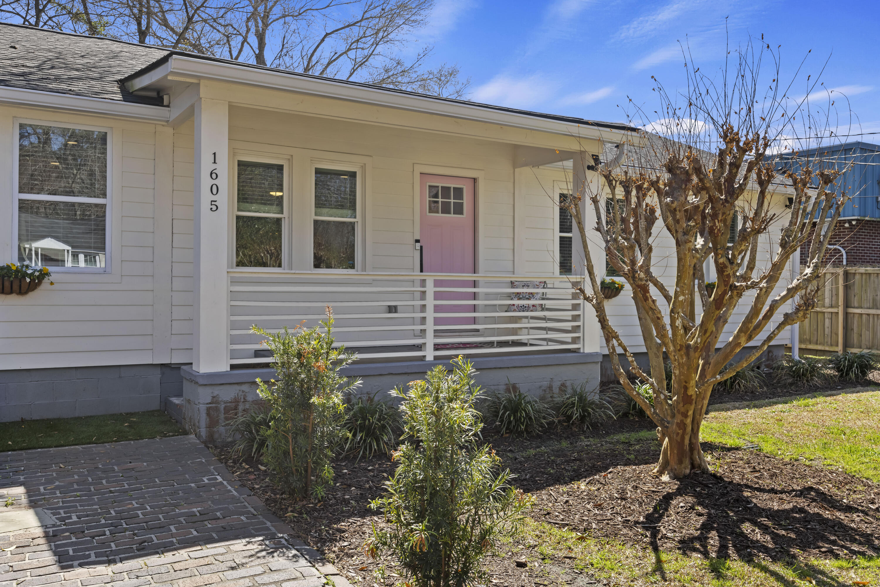 1605 Evergreen Street