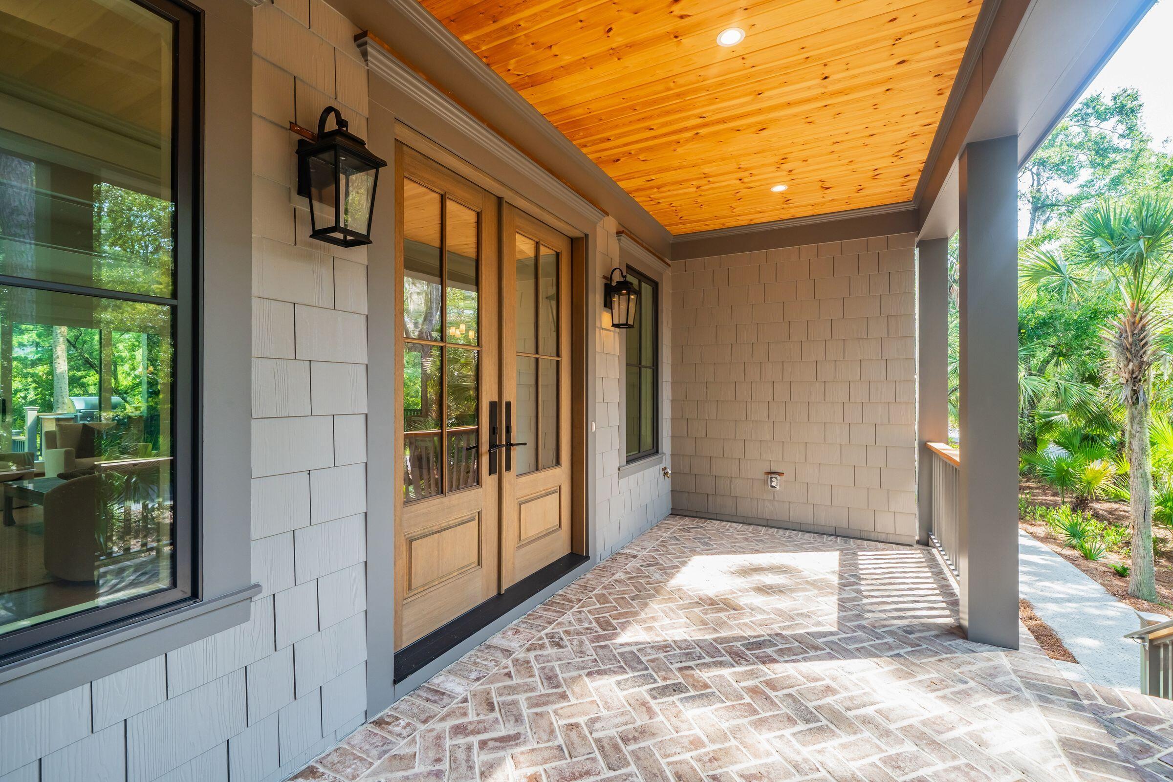 9 Blue Heron Pond Road