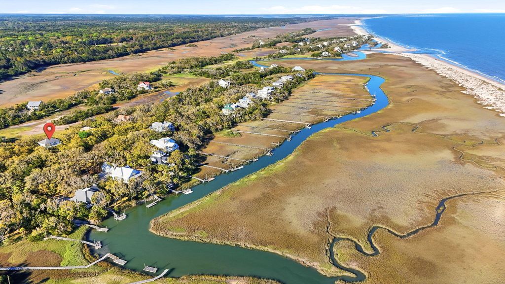 Photo of 831 Hammocks Way, Edisto Island, SC 29438 (MLS # 26008771)