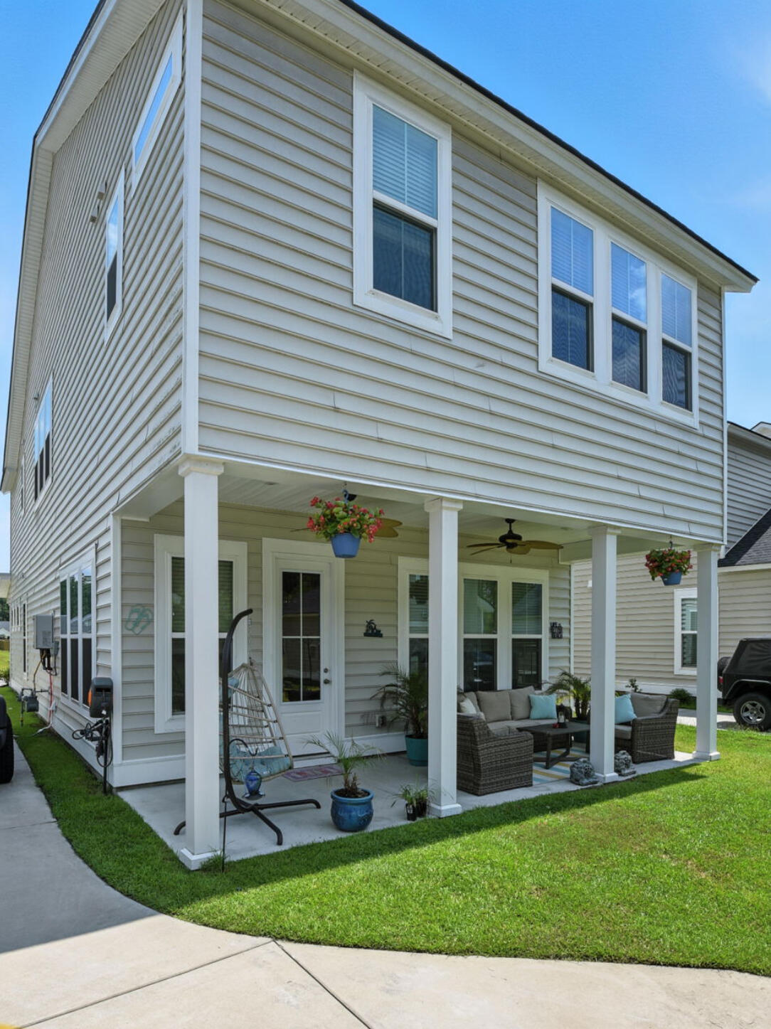 125 River Wind Way