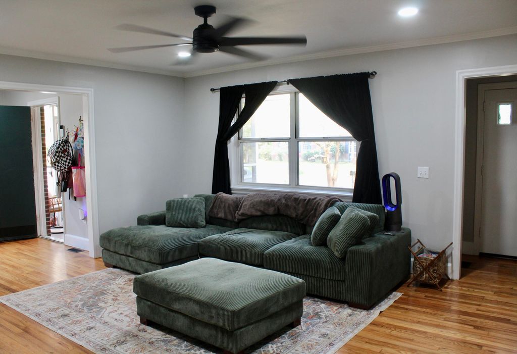 Photo of 460 Hampton Street, Elloree, SC 29047 (MLS # 26008143)