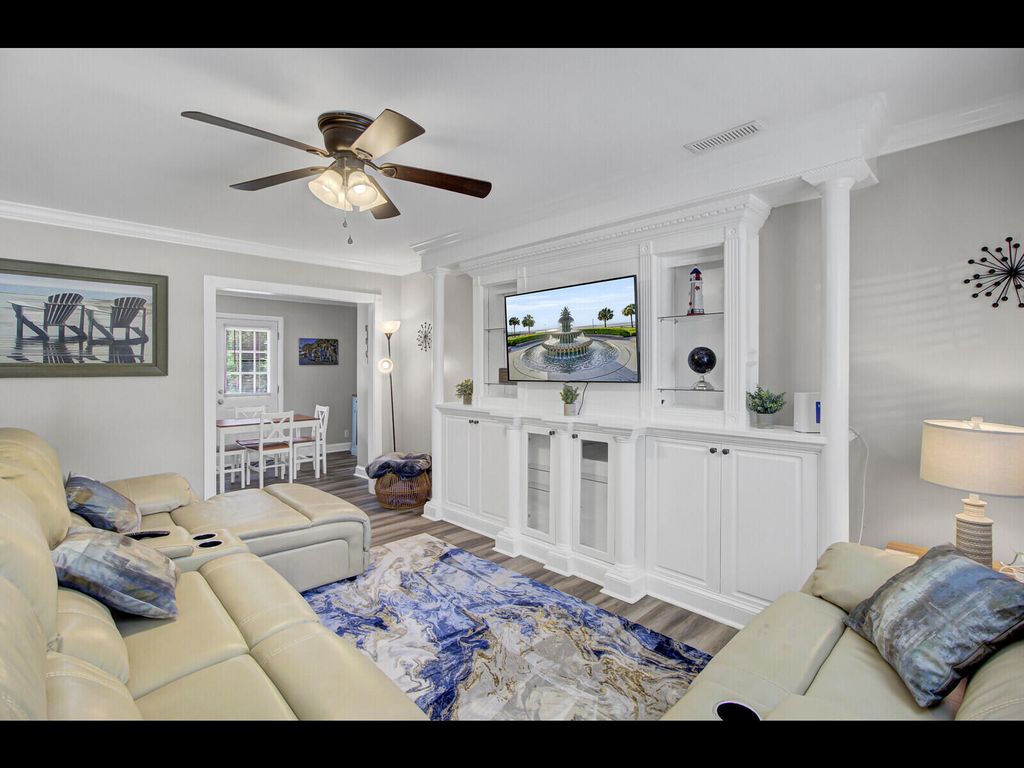 Photo of 1107 Hawthorne Road, Hanahan, SC 29410 (MLS # 26011949)