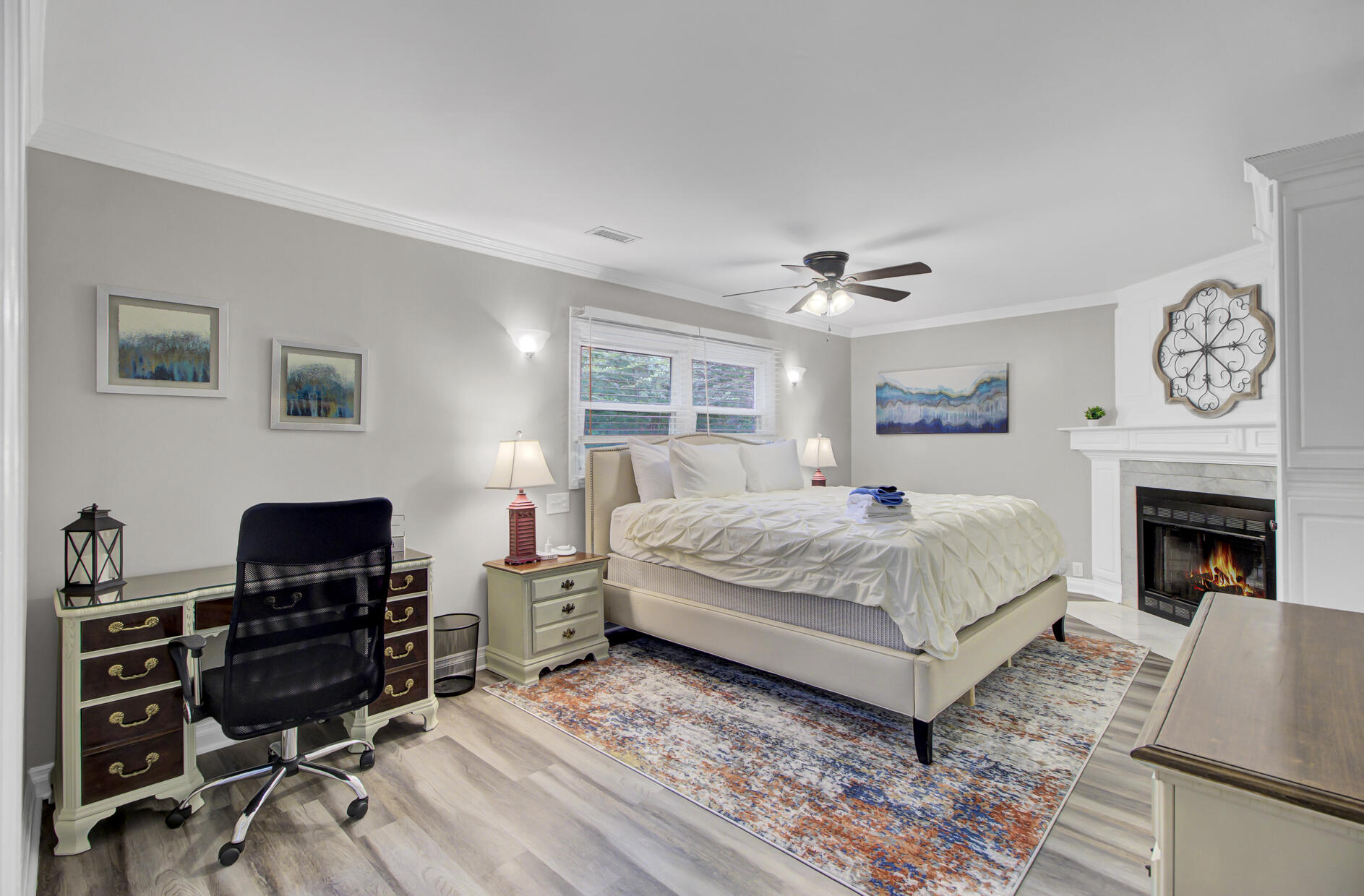 1107 Hawthorne Road