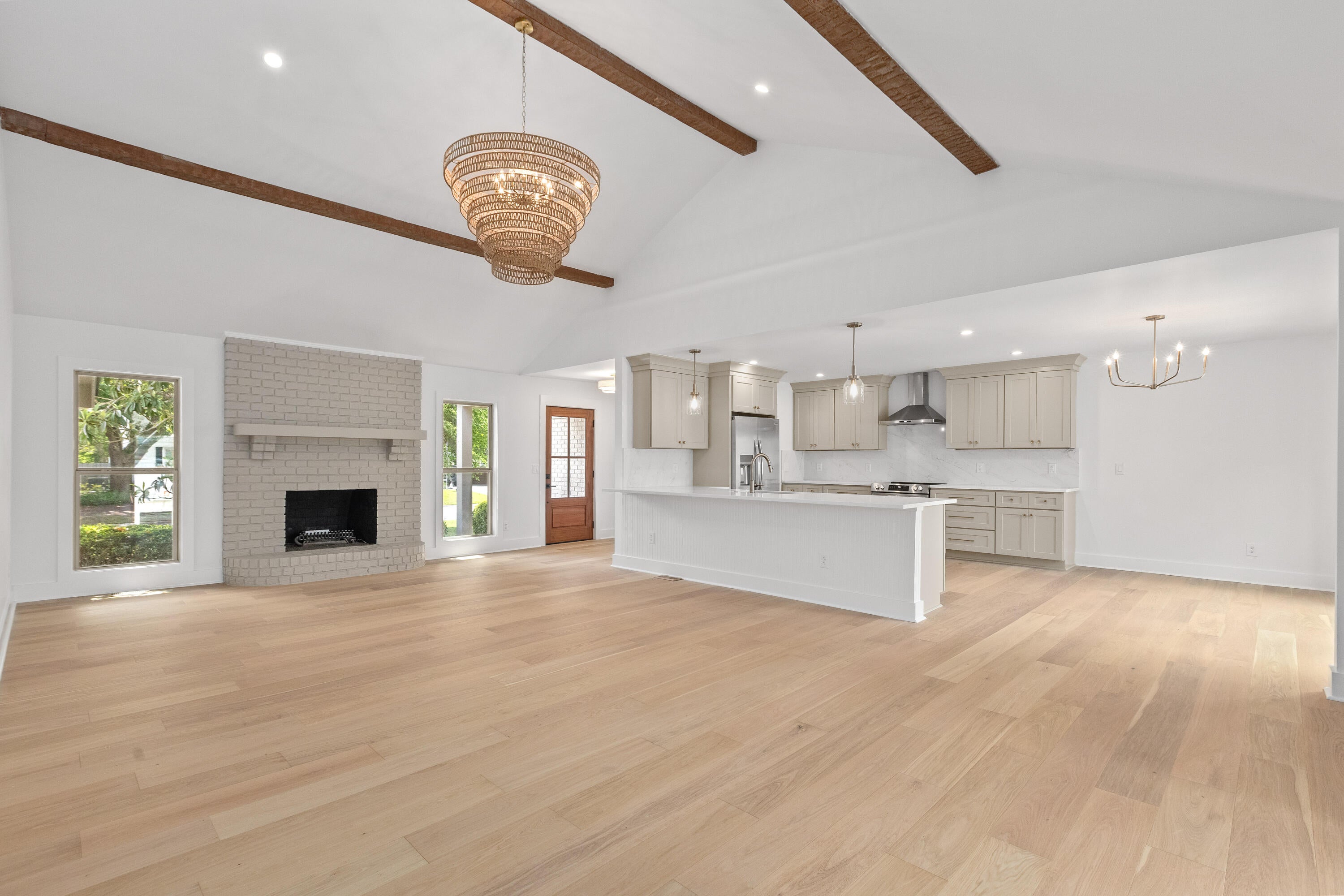 2912 Doncaster Drive