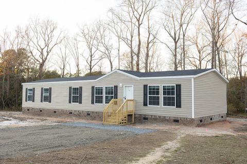 A home in Moncks Corner