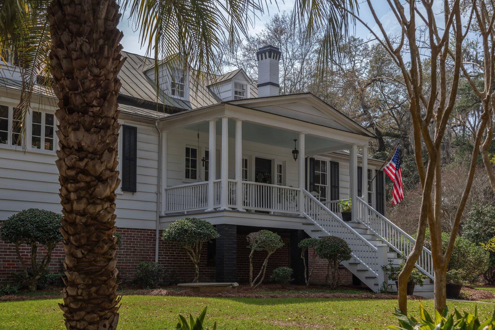 517 W Carolina Avenue