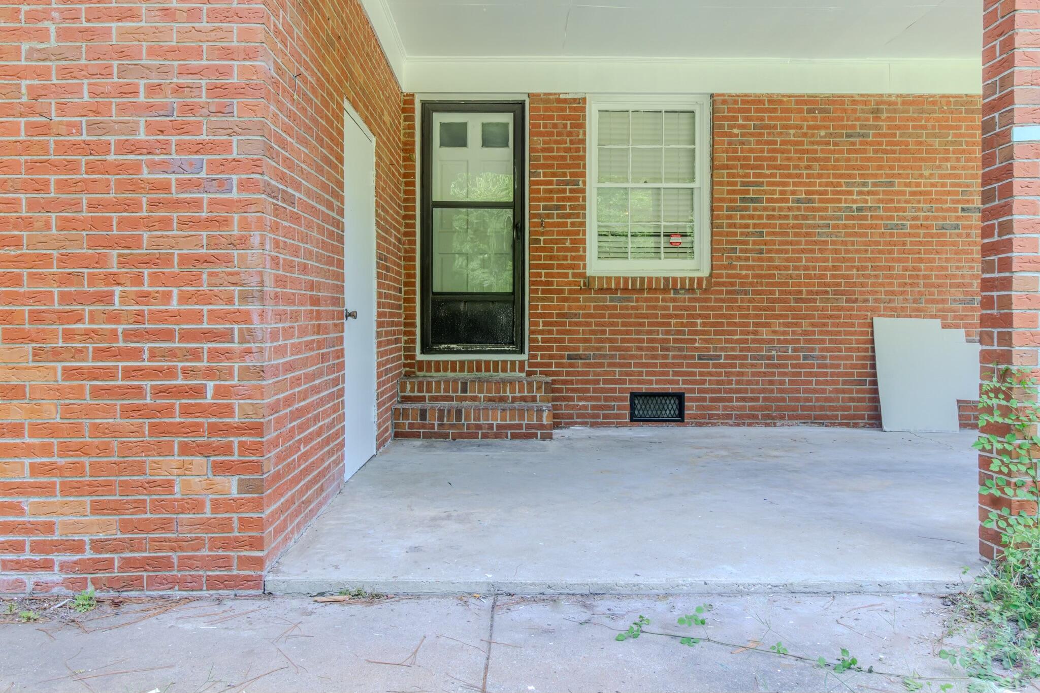 515 Ives Street