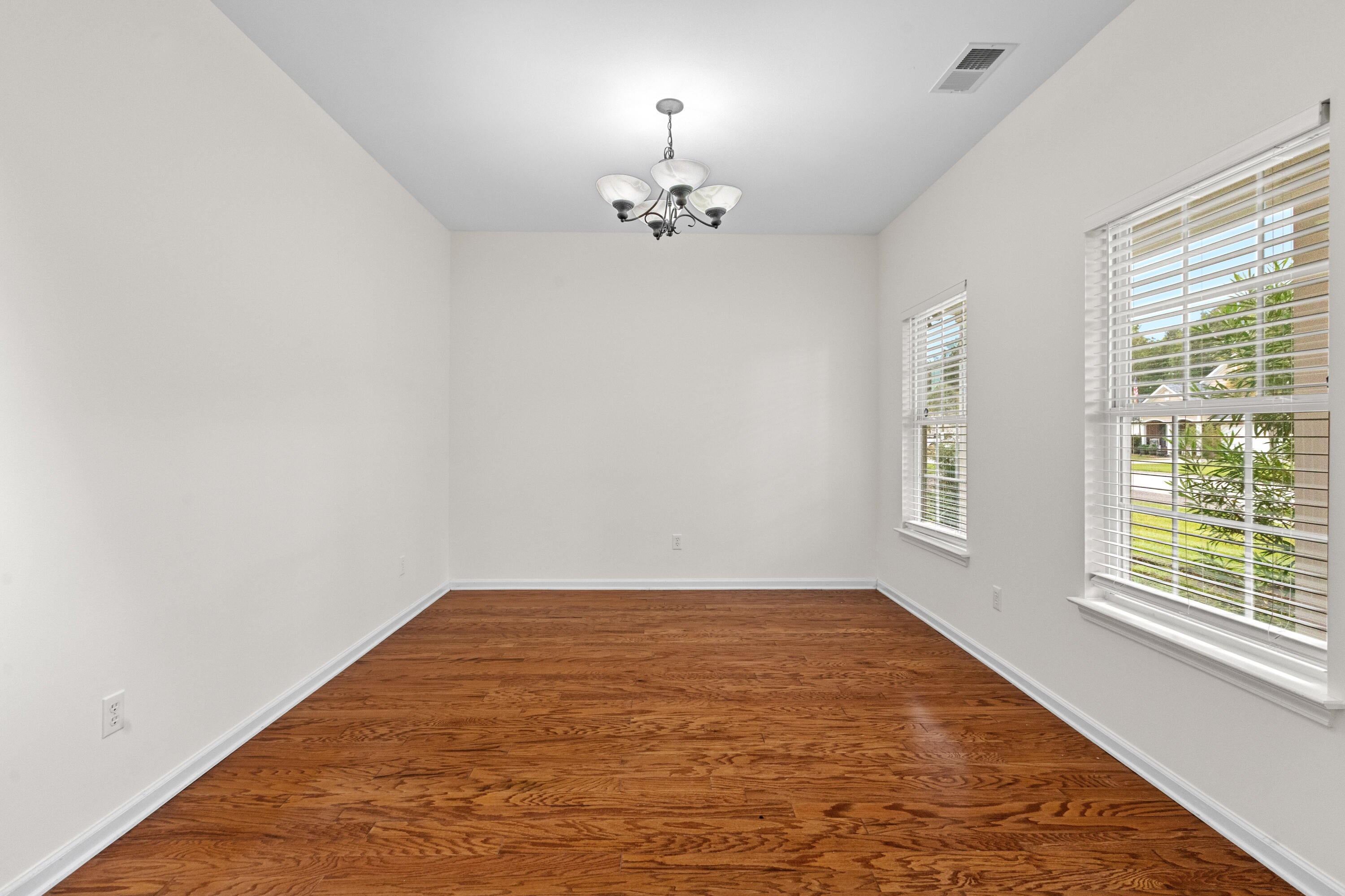 7433 Painted Bunting Way