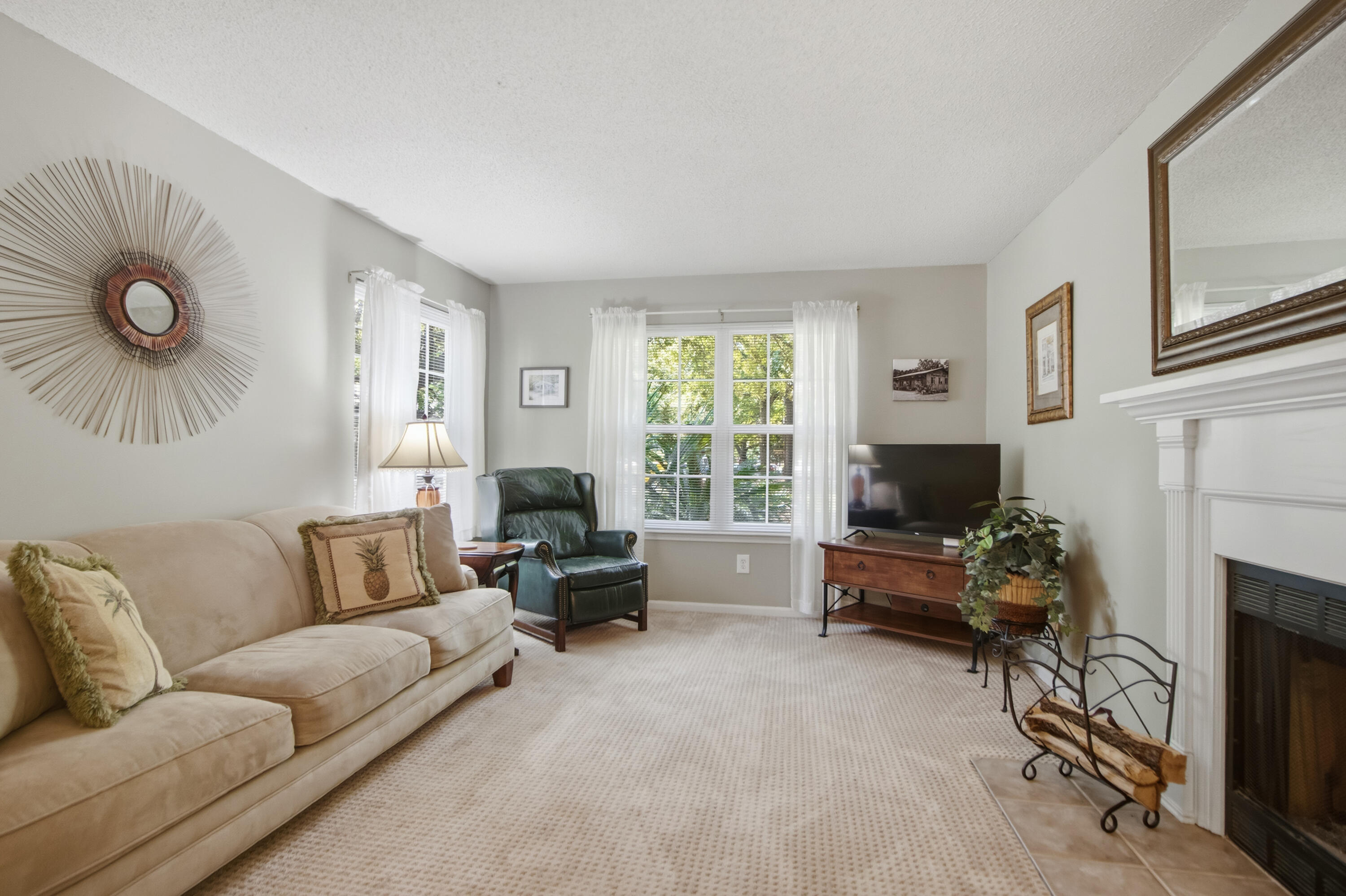 1046 Planters Place 1046