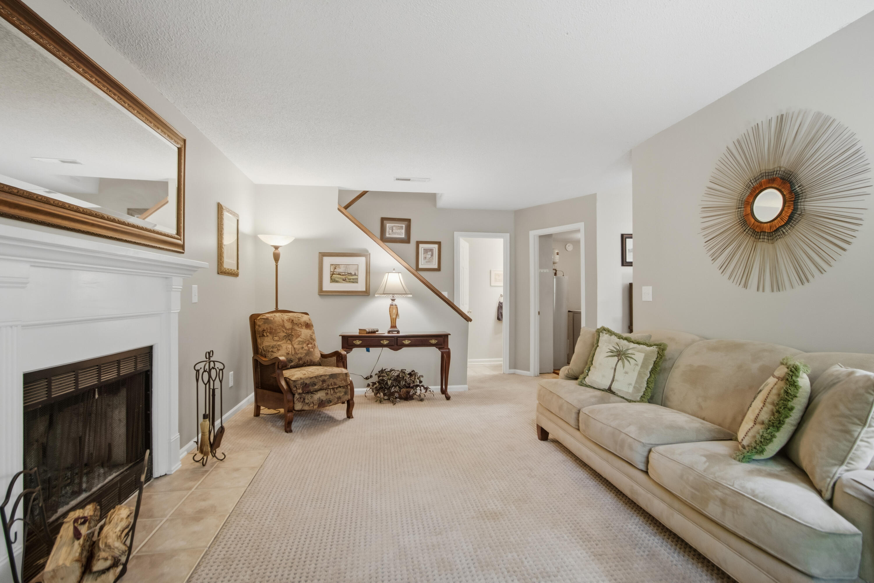 1046 Planters Place 1046