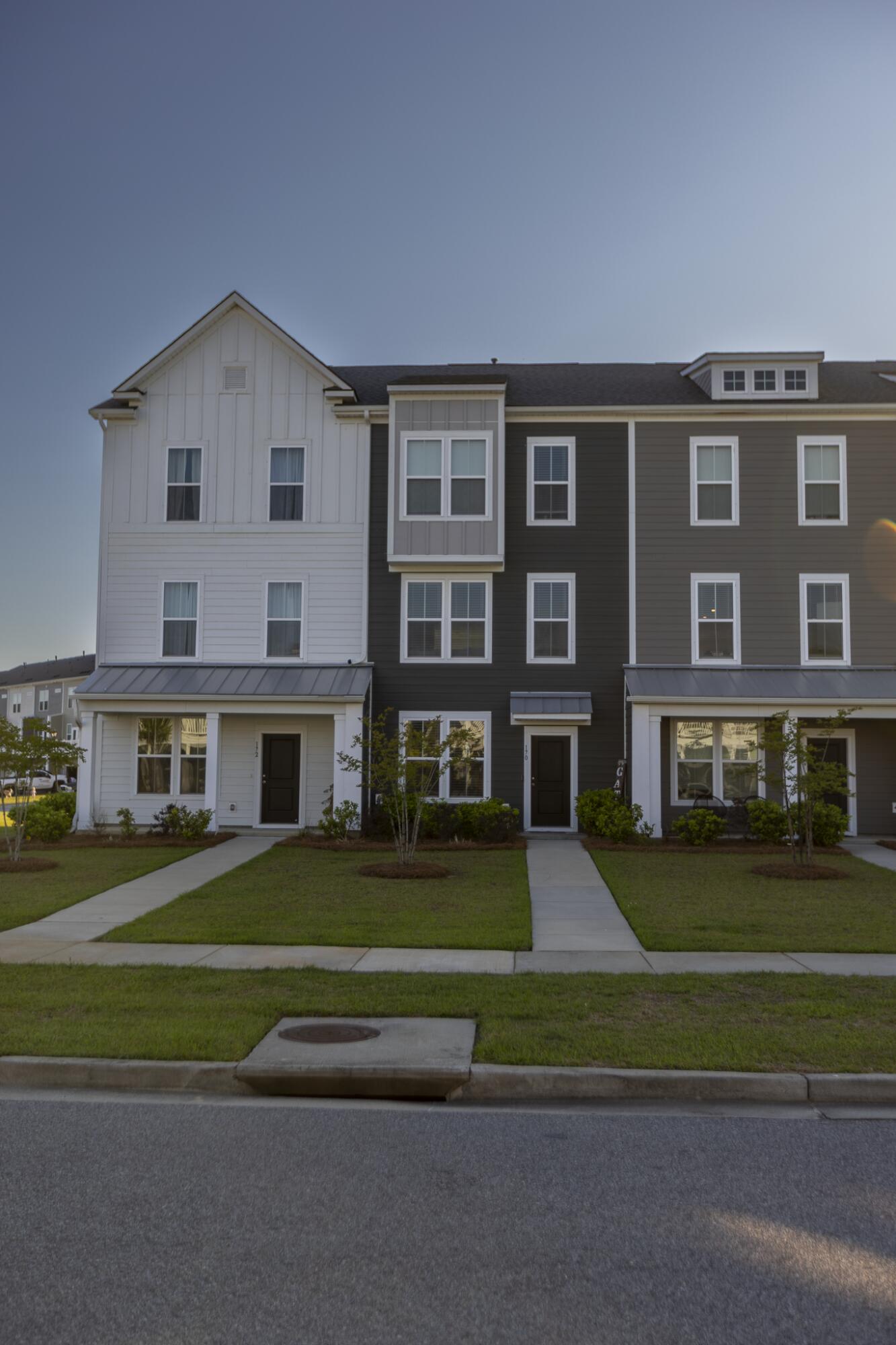 170 Yorkshire Drive 8