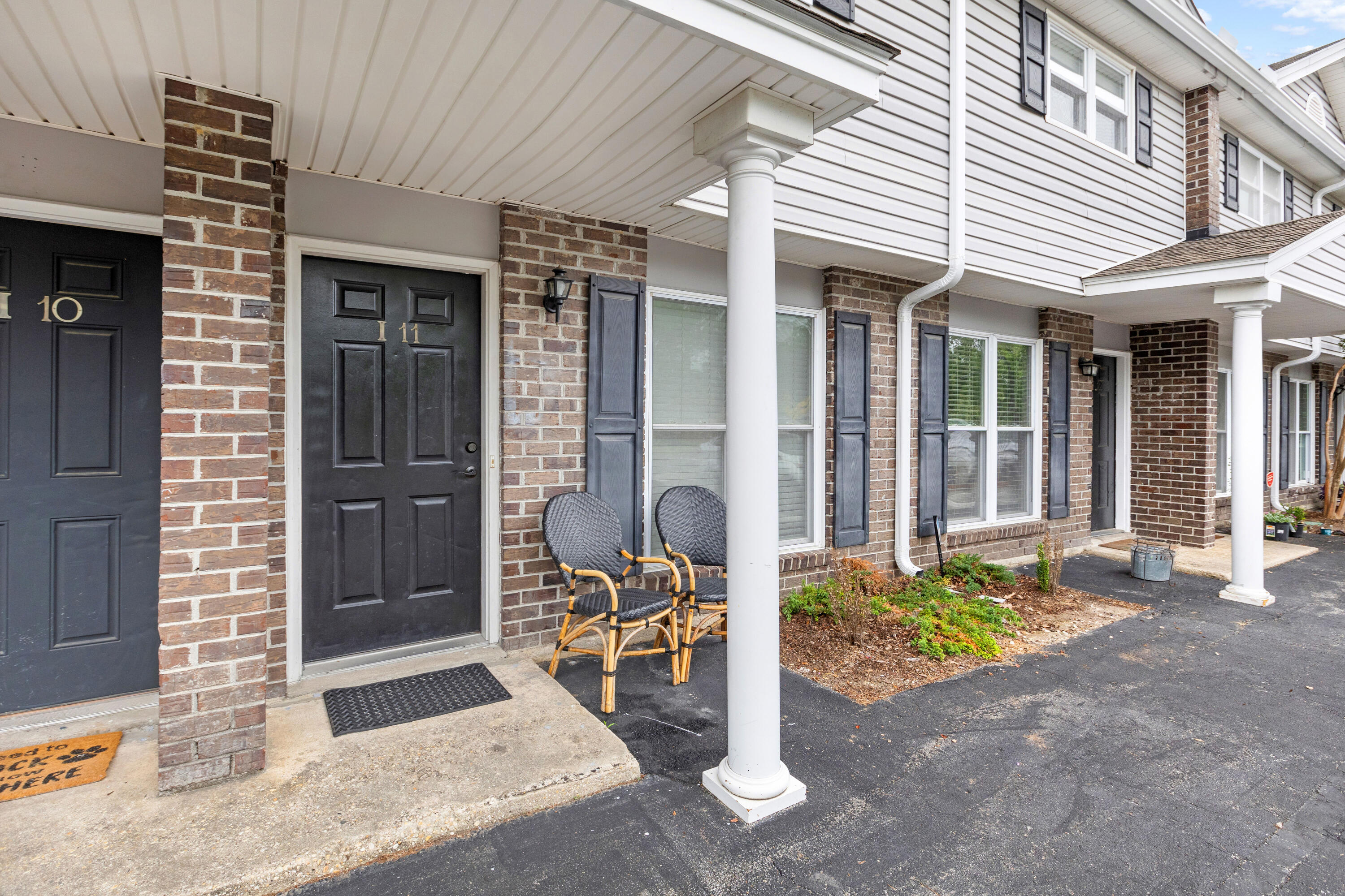 1713 Boone Hall Drive 1082