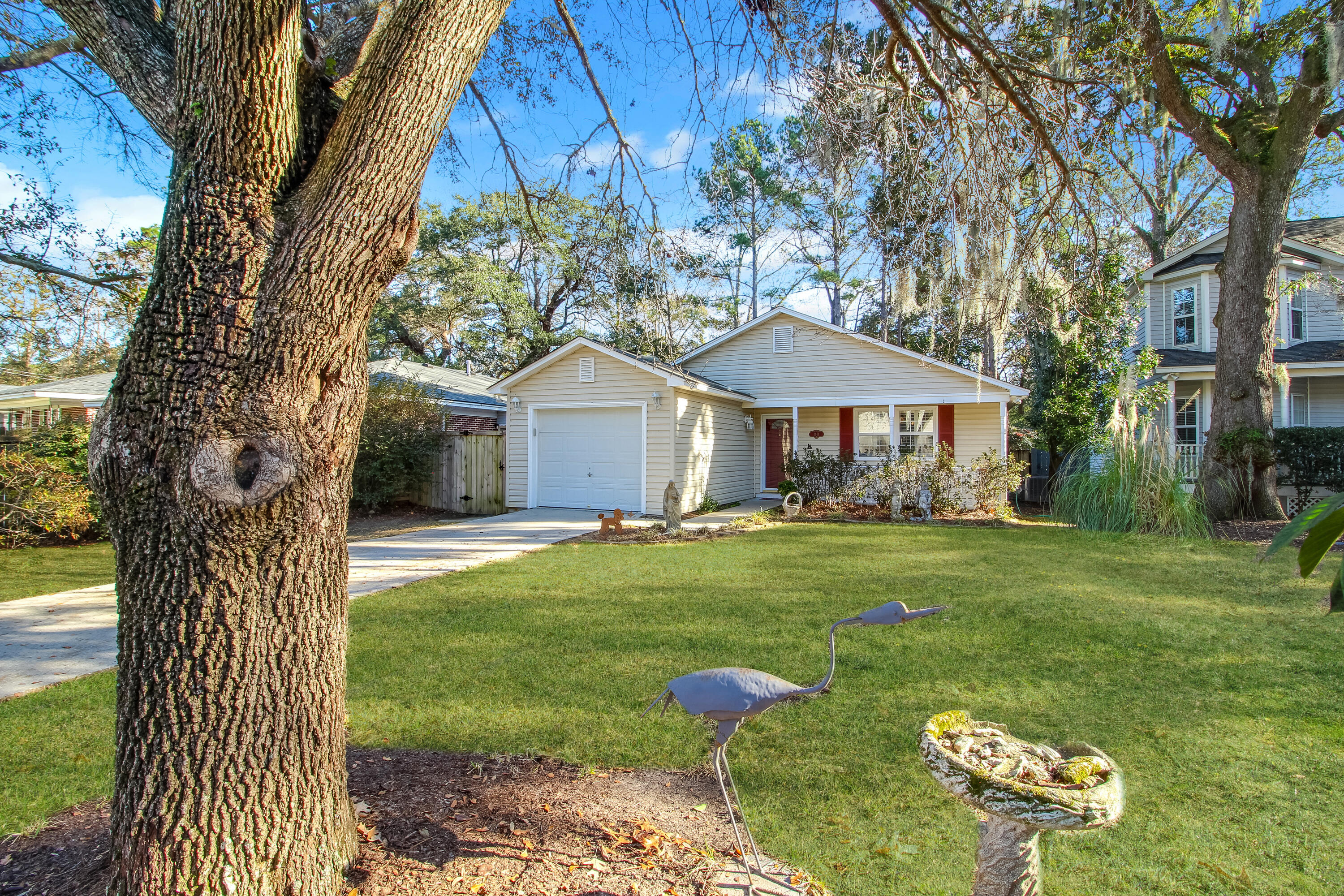 1411 River Front Drive