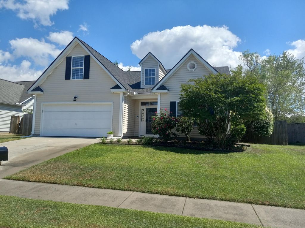 Photo of 206 Equinox Circle, Ladson, SC 29456 (MLS # 26012117)