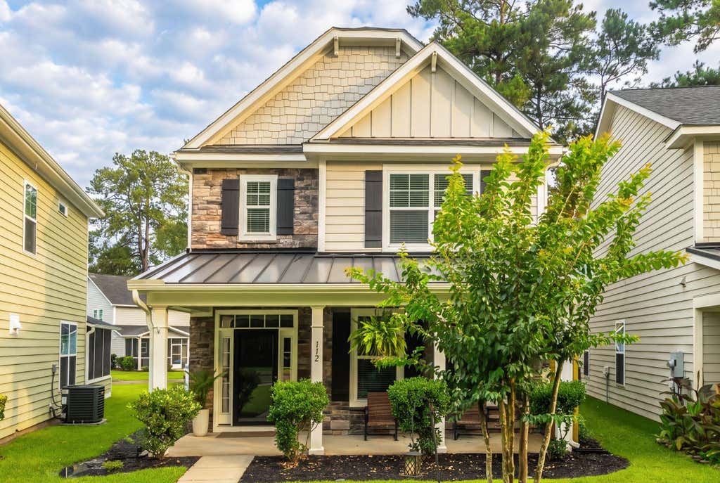 Photo of 112 Turner Field Way, Summerville, SC 29485 (MLS # 26018173)