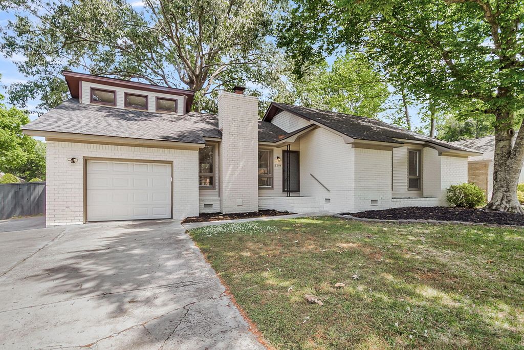 Photo of 109 Flamingo Drive, Ladson, SC 29456 (MLS # 26011276)