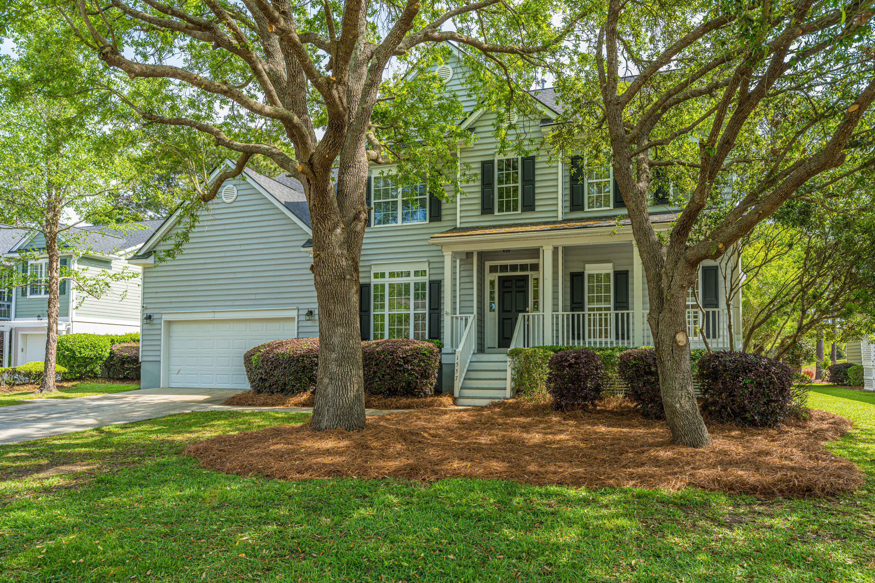1557 Oakhurst Drive
