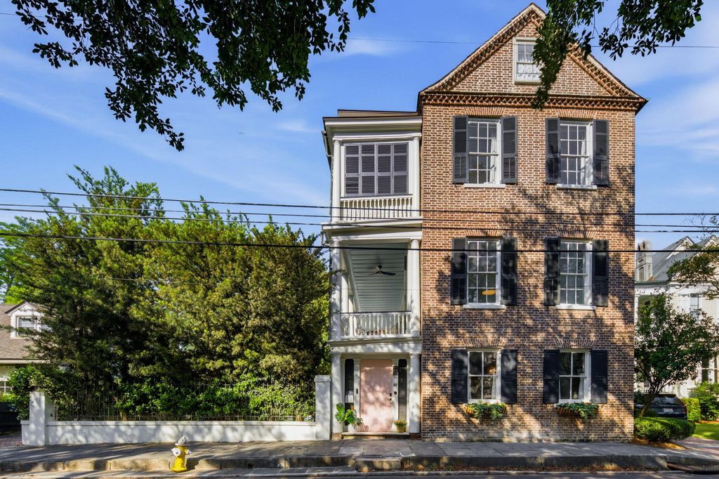 Photo of 89 Ashley Avenue, Charleston, SC 29401 (MLS # 26013579)