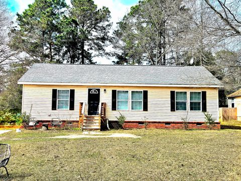 155 Grapevine Road Summerville SC 29483