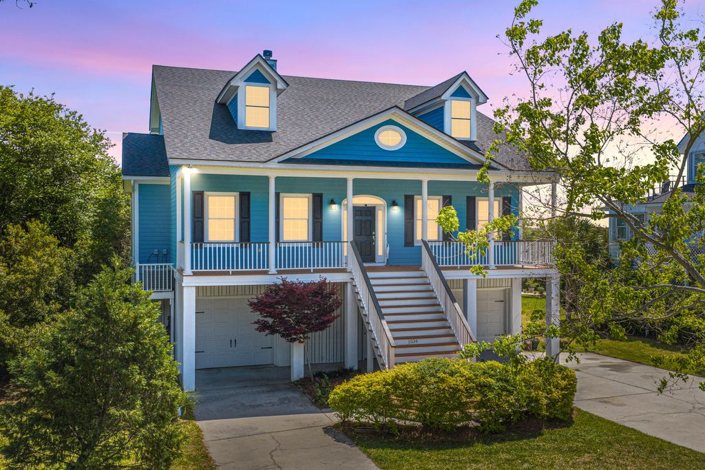 Photo of 1534 Fiddlers Marsh Drive, Mount Pleasant, SC 29464 (MLS # 26010126)