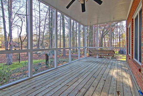 A home in North Charleston